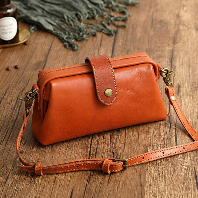 Doctor Bag Leather - Kadın Hakiki Deri Omuz Çantası 2024